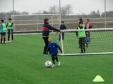 Training Schouwen-Duiveland Selectie Onder 13 & 14 op sportpark 'Het Springer' van woensdag 28 december 2022 (49/53)